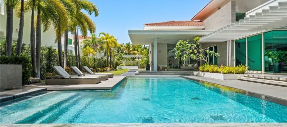7 bedrooms House in Urbanizacion Dorado Beach East, Puerto Rico No. 26 15