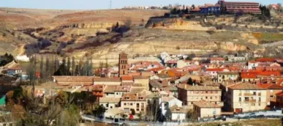 Grundstück in Segovia, Spain 142m², Nr. 28651 2