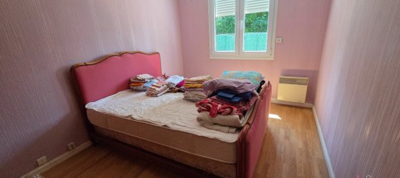 Casa de 3 dormitorios en Saint-Berthevin, France No. 303583 14