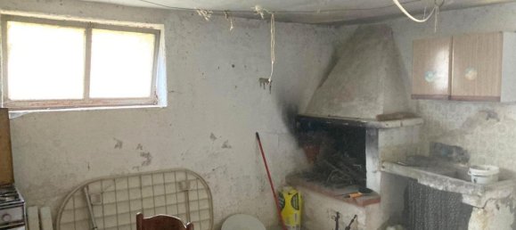 Дом с 4 комнатами в Чивителла д’Альяно, Италия № 128431 18