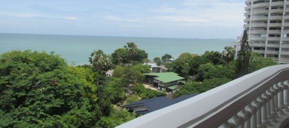 2 bedrooms Condo in Pattaya, Thailand No. 1057 3