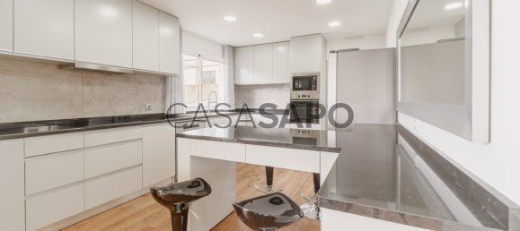 Дом с 3 спальнями в Фуншал, Португалия № 133057 7