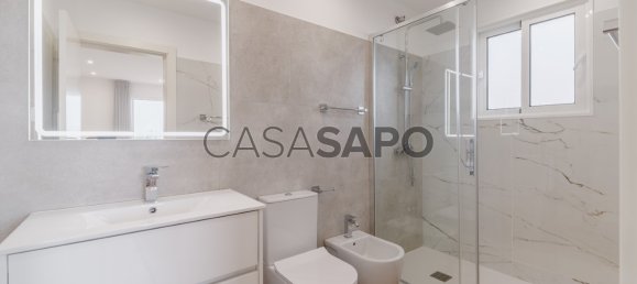 Дом с 3 спальнями в Фуншал, Португалия № 133057 20