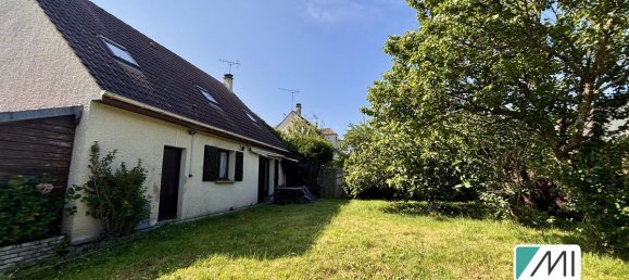 4 bedrooms House in Les Essarts-le-Roi, France No. 325411 15