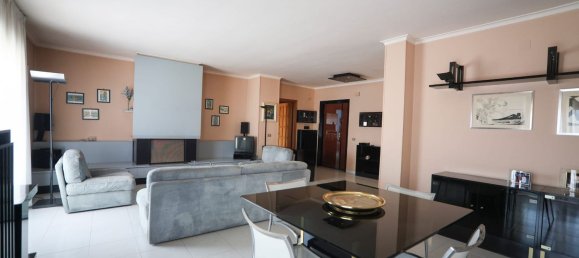 4 chambres Penthouse à Pontecagnano Faiano, Italy No. 323299 9