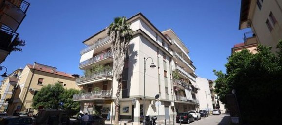 4 chambres Penthouse à Pontecagnano Faiano, Italy No. 323299 5