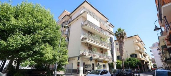 4 chambres Penthouse à Pontecagnano Faiano, Italy No. 323299 6