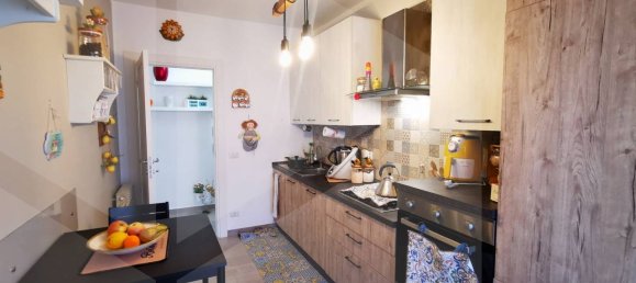 3 rooms Apartment in Messina, Italy No. 21249 5