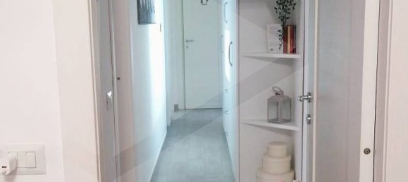 3 rooms Apartment in Messina, Italy No. 21249 6