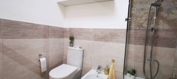 3 rooms Apartment in Messina, Italy No. 21249 16