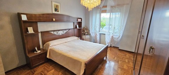 3 Schlafzimmer Wohnung in Chivasso, Italy, Nr. 336839 16