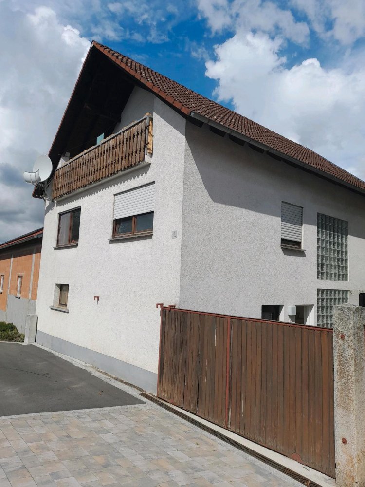 Таунхаус с 5 спальнями в Рён-Грабфельд, Германия № 337785