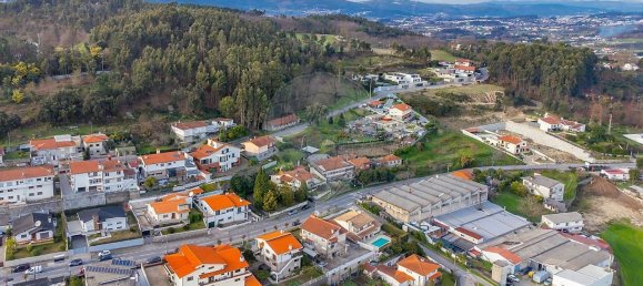4 chambres Maison à Guimaraes, Portugal No. 167017 6