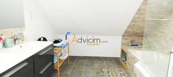 3 bedrooms House in Orleans, France No. 61589 8