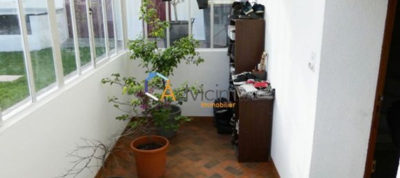 3 bedrooms House in Orleans, France No. 61589 10