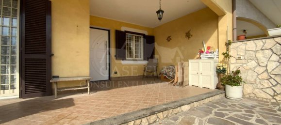 Villa de 3 dormitorios en Ardea, Italy No. 58335 9