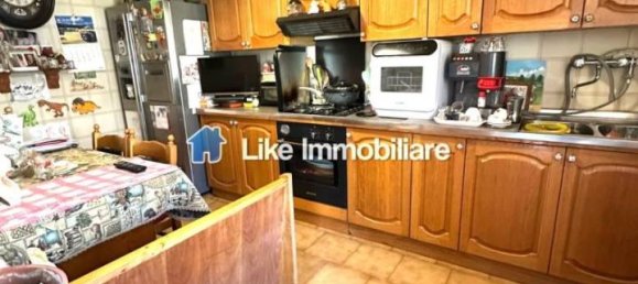 Apartamento de 4 divisões em Modena, Italy N.º 21169 8