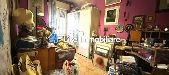 Apartamento de 4 divisões em Modena, Italy N.º 21169 36
