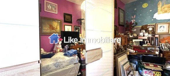 Apartamento de 4 divisões em Modena, Italy N.º 21169 34