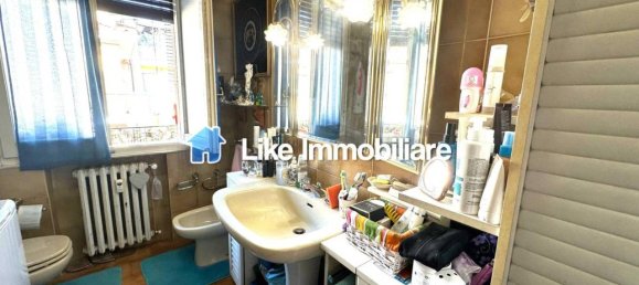 Apartamento de 4 divisões em Modena, Italy N.º 21169 28