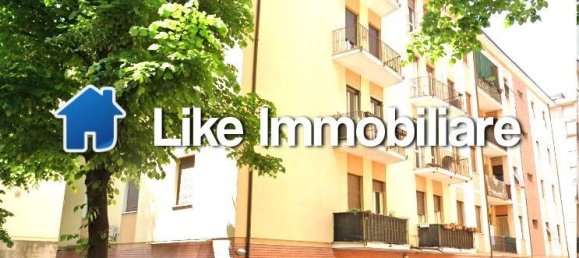 Apartamento de 4 habitaciónes en Modena, Italy No. 21169 40