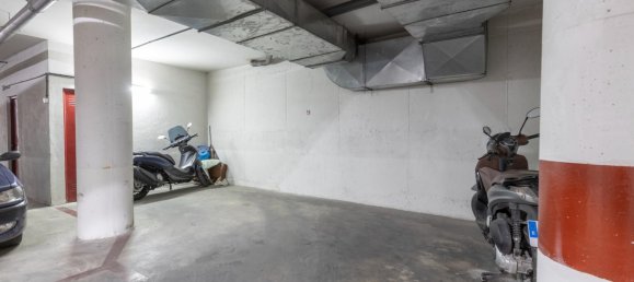 Apartamento de 4 dormitorios en Granada, Spain No. 172028 4