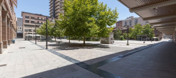 Apartamento de 4 dormitorios en Granada, Spain No. 172028 12