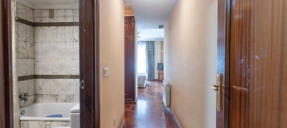 Apartamento de 4 dormitorios en Granada, Spain No. 172028 43