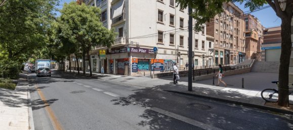 Apartamento de 4 dormitorios en Granada, Spain No. 172028 9