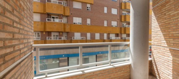 Apartamento de 4 dormitorios en Granada, Spain No. 172028 15