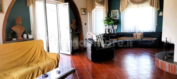 3 bedrooms Apartment in Quarto, Italy No. 121238 8