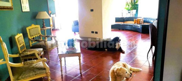 3 bedrooms Apartment in Quarto, Italy No. 121238 9