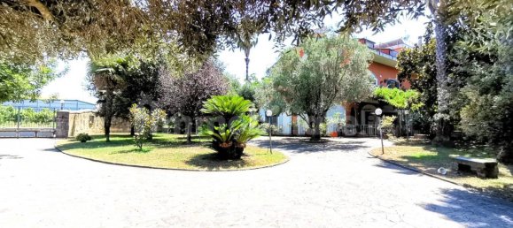 3 bedrooms Apartment in Quarto, Italy No. 121238 31