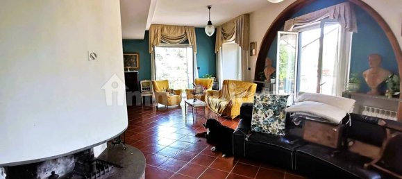 3 bedrooms Apartment in Quarto, Italy No. 121238 10