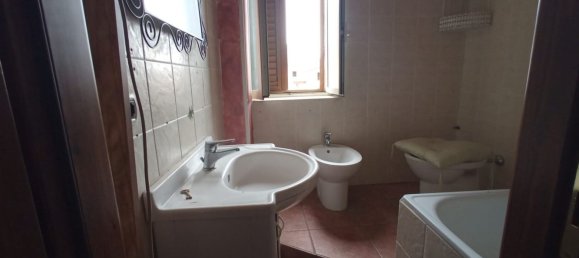 7 rooms House in Grisolia, Italy No. 90385 42