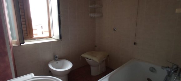 7 rooms House in Grisolia, Italy No. 90385 25