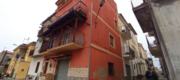 7 rooms House in Grisolia, Italy No. 90385 34