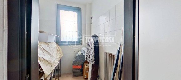 Almacén en Brugherio, Italy 270 m² No. 343343 16