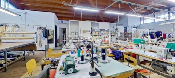 Almacén en Brugherio, Italy 270 m² No. 343343 10