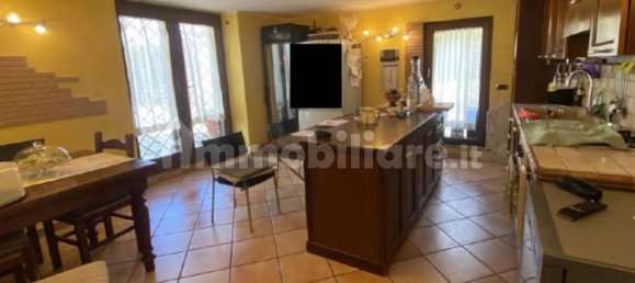 2 bedrooms Apartment in Pomezia, Italy No. 4523 2