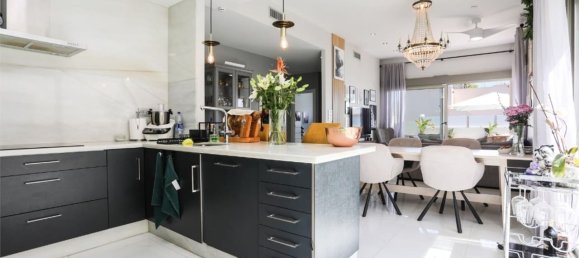 4 غرف نوم منزل في Alicante, Spain رقم 188342 25