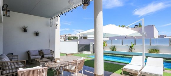 4 غرف نوم منزل في Alicante, Spain رقم 188342 15