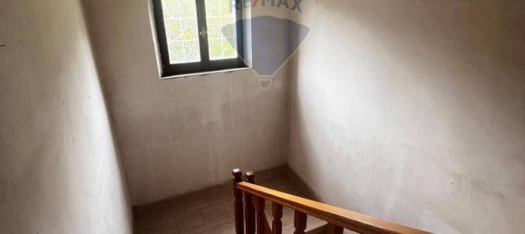 8 bedrooms House in Campodipietra, Italy No. 356983 9