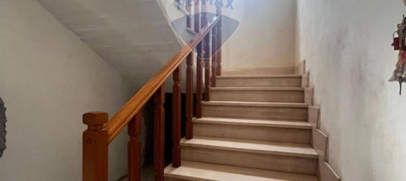 8 bedrooms House in Campodipietra, Italy No. 356983 8