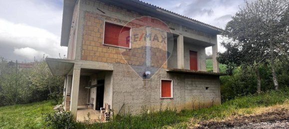 8 bedrooms House in Campodipietra, Italy No. 356983 2