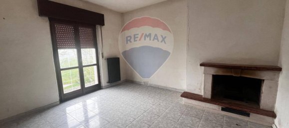 8 bedrooms House in Campodipietra, Italy No. 356983 15