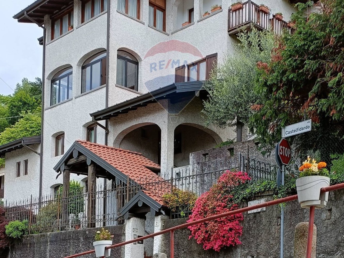 6 chambres Villa à Gemonio, Italy No. 358237