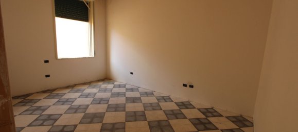 4 bedrooms Apartment in Messina, Italy No. 379942 17