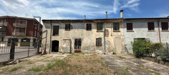 5 chambres Maison à Cerea, Italy No. 379588 3