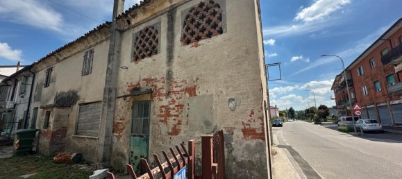 5 chambres Maison à Cerea, Italy No. 379588 6